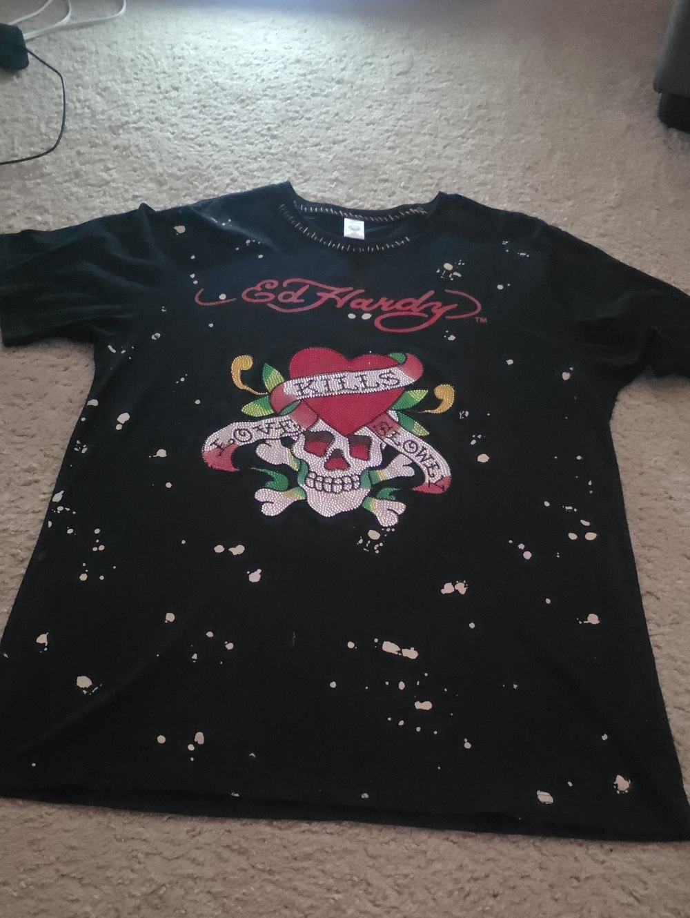 Ed Hardy Classic Rhinestone Tee SHIRT with Red Heart & Multicolor Skull